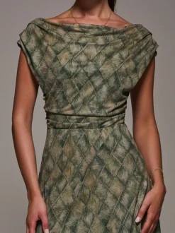 Groen - Jolie Moi - Asymmetrische gedrapeerde midaxi-jurk met kant