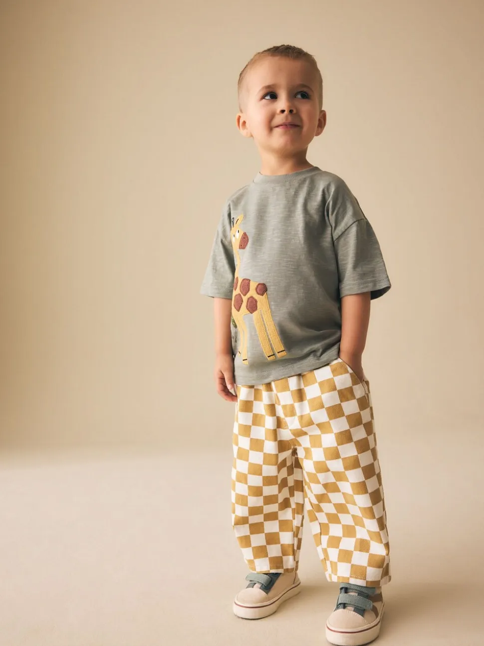 Groen giraf - T-shirt met korte mouwen en applicatie (3 mnd - 7 jr)