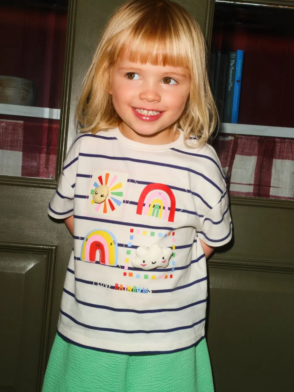 Groen met regenboog - Short Sleeve Top and Barrel Trousers Set (3mths-7yrs)