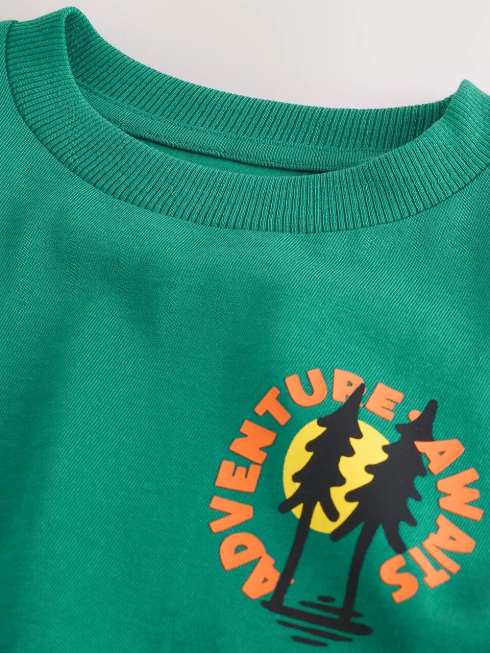 Groene scène - T-shirt met lange mouwen en print op de rug (3mnd -8jr)