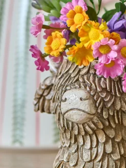 Hamish The Highland Cow Artificial Spring Flower Arrangement