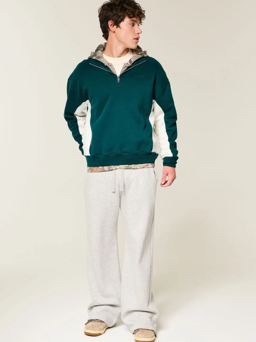 Hollister Green Boxy Quarter Zip Logo Sweatshirt