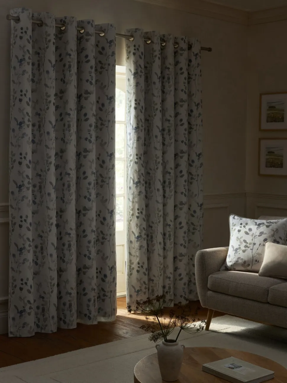 Honesty Leaf Floral Print Blackout/Thermal Eyelet Curtains