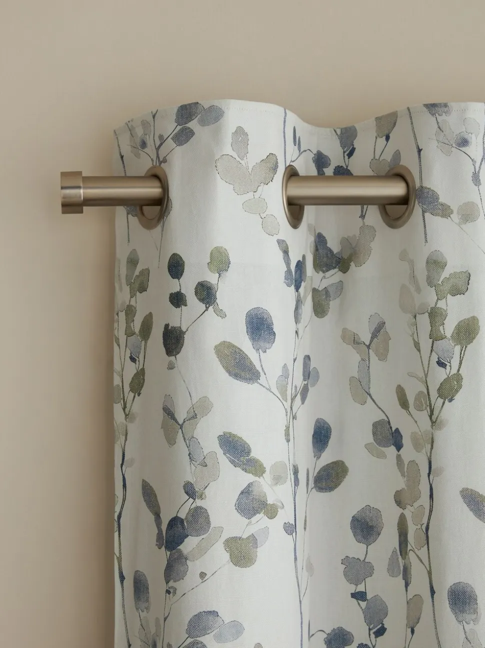 Honesty Leaf Floral Print Blackout/Thermal Eyelet Curtains