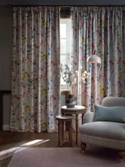 Isla - Verduisterende/thermische plooigordijnen met bloemenprint