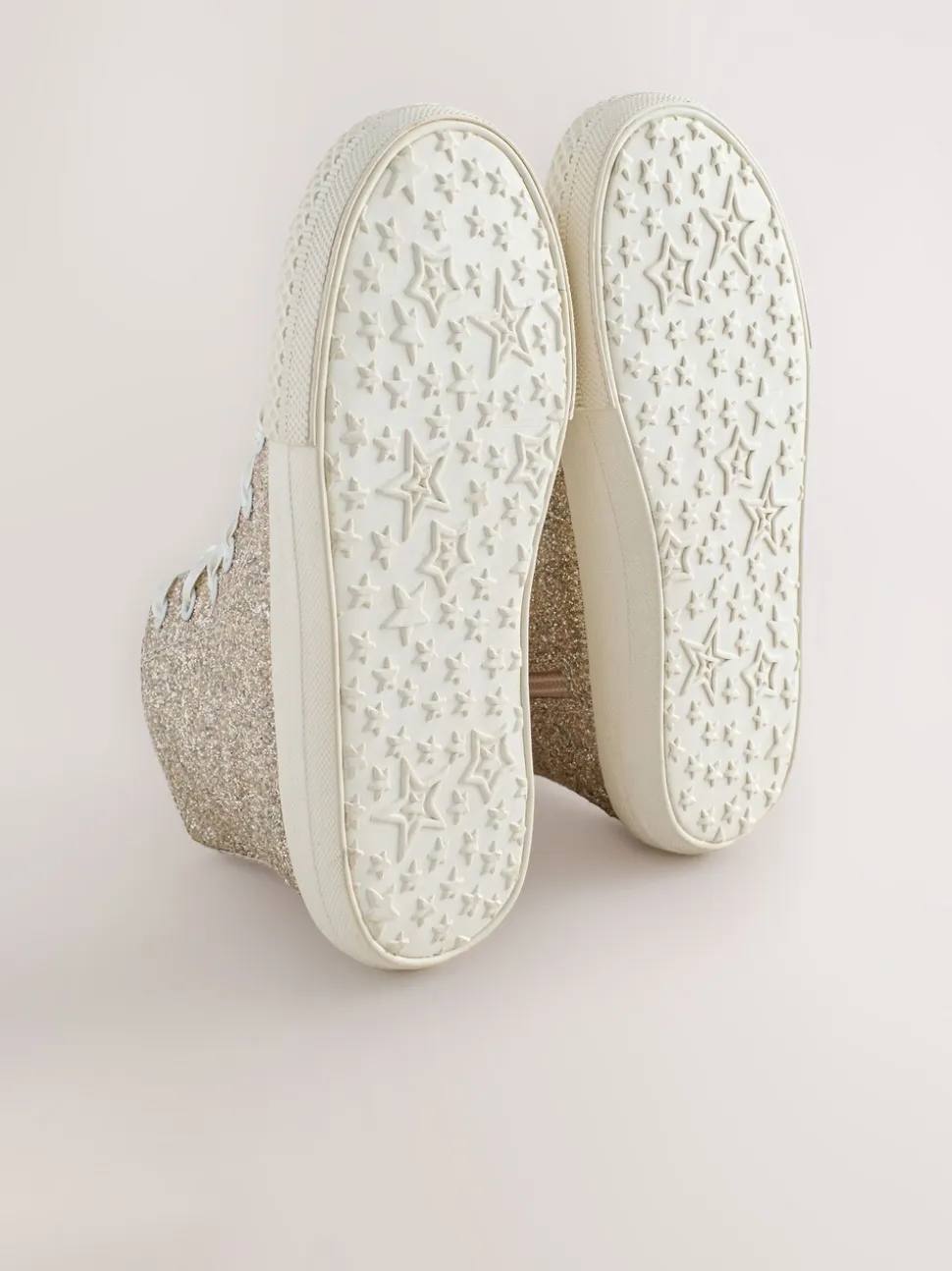 Ivoorkleurig met glitters - Hoge sneakers met veters