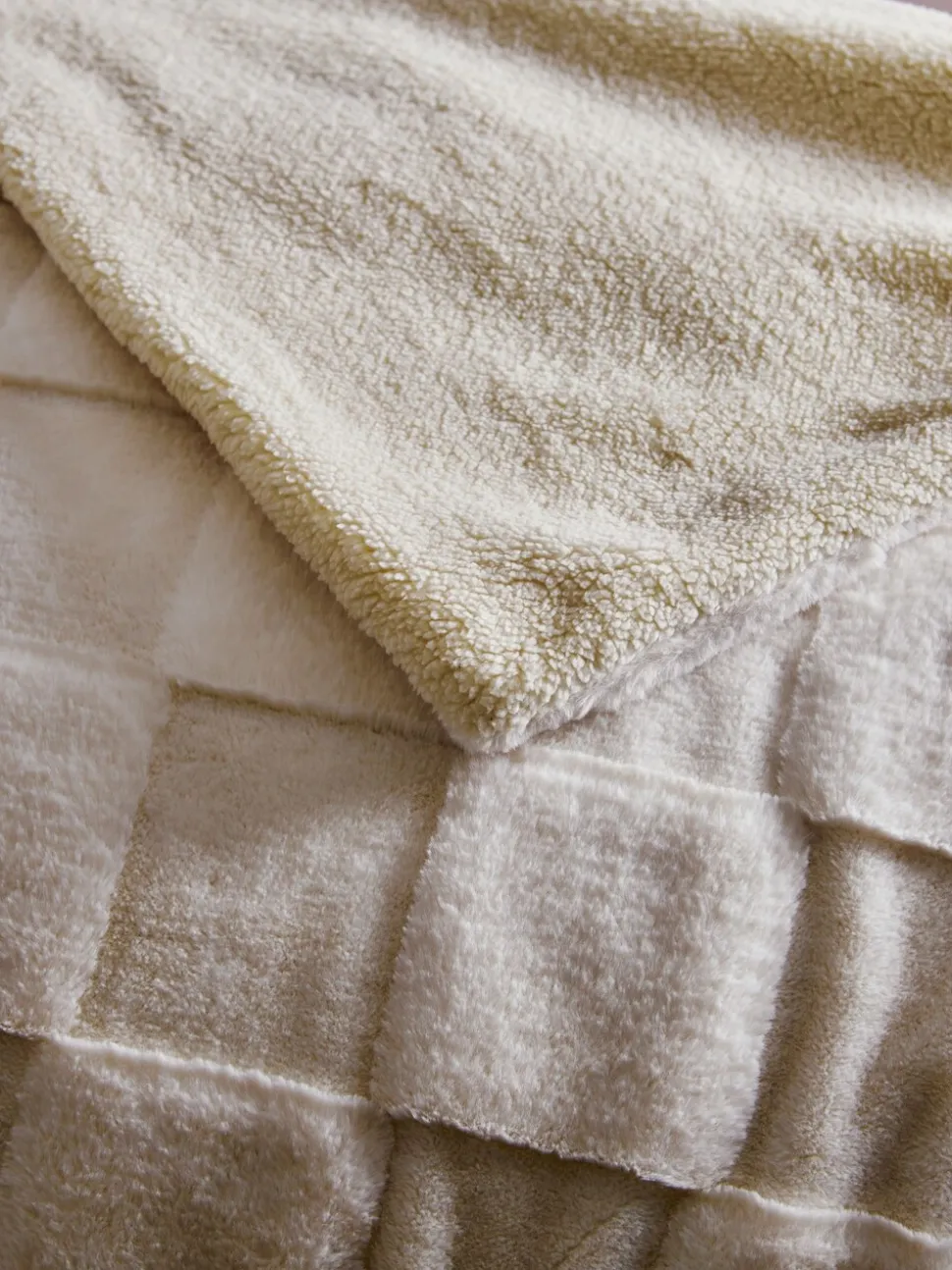 Jasper behaaglijke fleece omkeerbare bedloper met dambordmotief