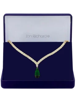 Jon Richard kraagketting met zirkoontjes en smaragdgroene peervormige hanger in geschenkdoosje