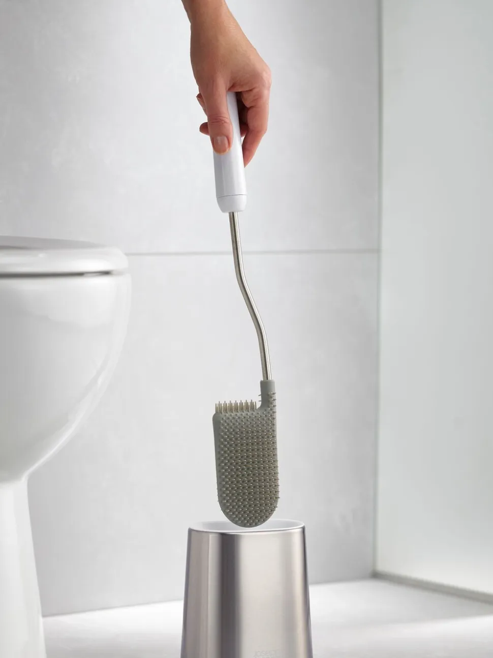 Joseph Joseph - Lichte flexibele toiletborstel