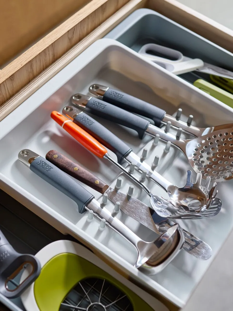 Joseph Joseph Drawer Store Expanding Utensil and Gadget Organiser