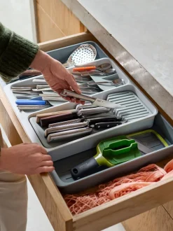 Joseph Joseph Drawer Store Expanding Tiered Cutlery Tray With Knife Organiser
