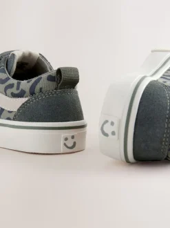 Kakigroen - Klittenbandsluiting Skate Trainers