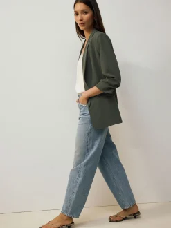 Kakigroen - Ruimvallend blazer met gerimpelde mouwen
