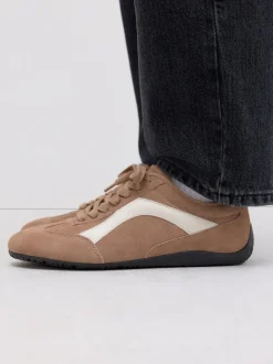 Kameelkleurig suède - Forever Comfort® Leather Slimsole Lace-Up Trainers