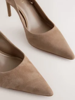 Kameelkleurig suède - Leren mid-court pumps