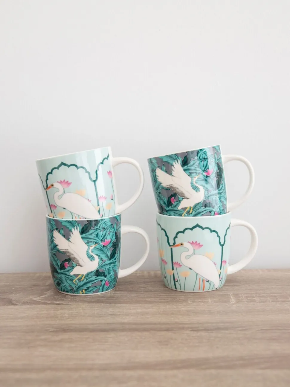 Kitchencraft Set of 4 Exotic Bird Colourful Ceramic Mugs