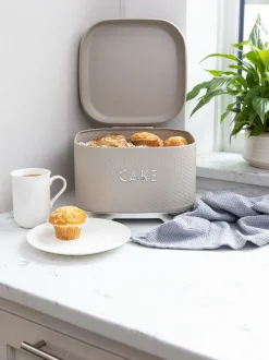 Kitchencraft Textured Square Cake Tin Durable Storage