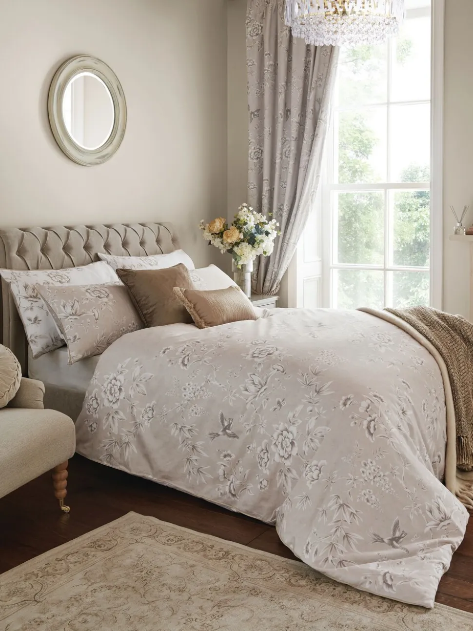 Laura Ashley 100% Cotton Sateen 220 Thread Count Rowsham Garden Duvet Cover and Pillowcase Set