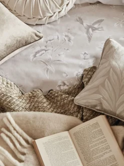 Laura Ashley 100% Cotton Sateen 220 Thread Count Rowsham Garden Duvet Cover and Pillowcase Set