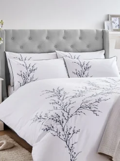 Laura Ashley 100% katoen perkal 200 draadtelling Pussy Willow Sprig geborduurd dekbedovertrek en kussensloopset