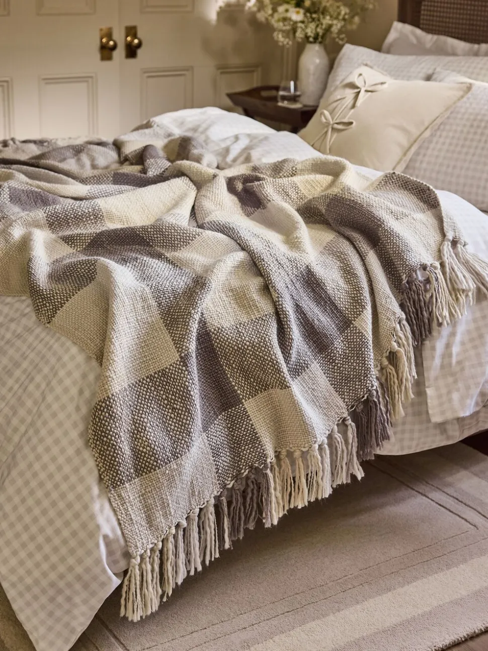 Laura Ashley Allonby Check Woven Throw