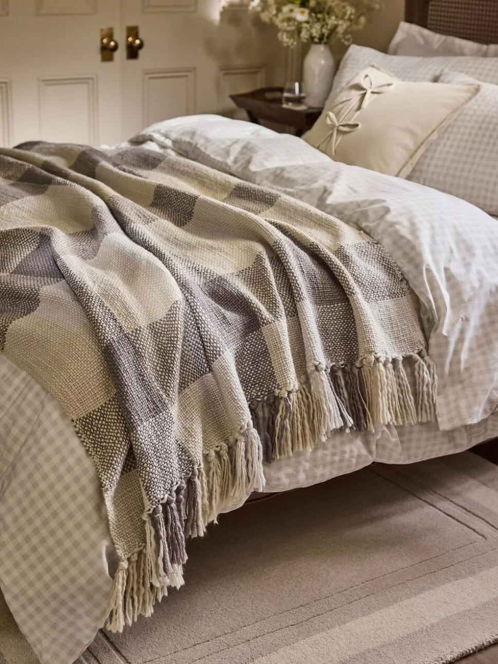 Laura Ashley Allonby Check Woven Throw