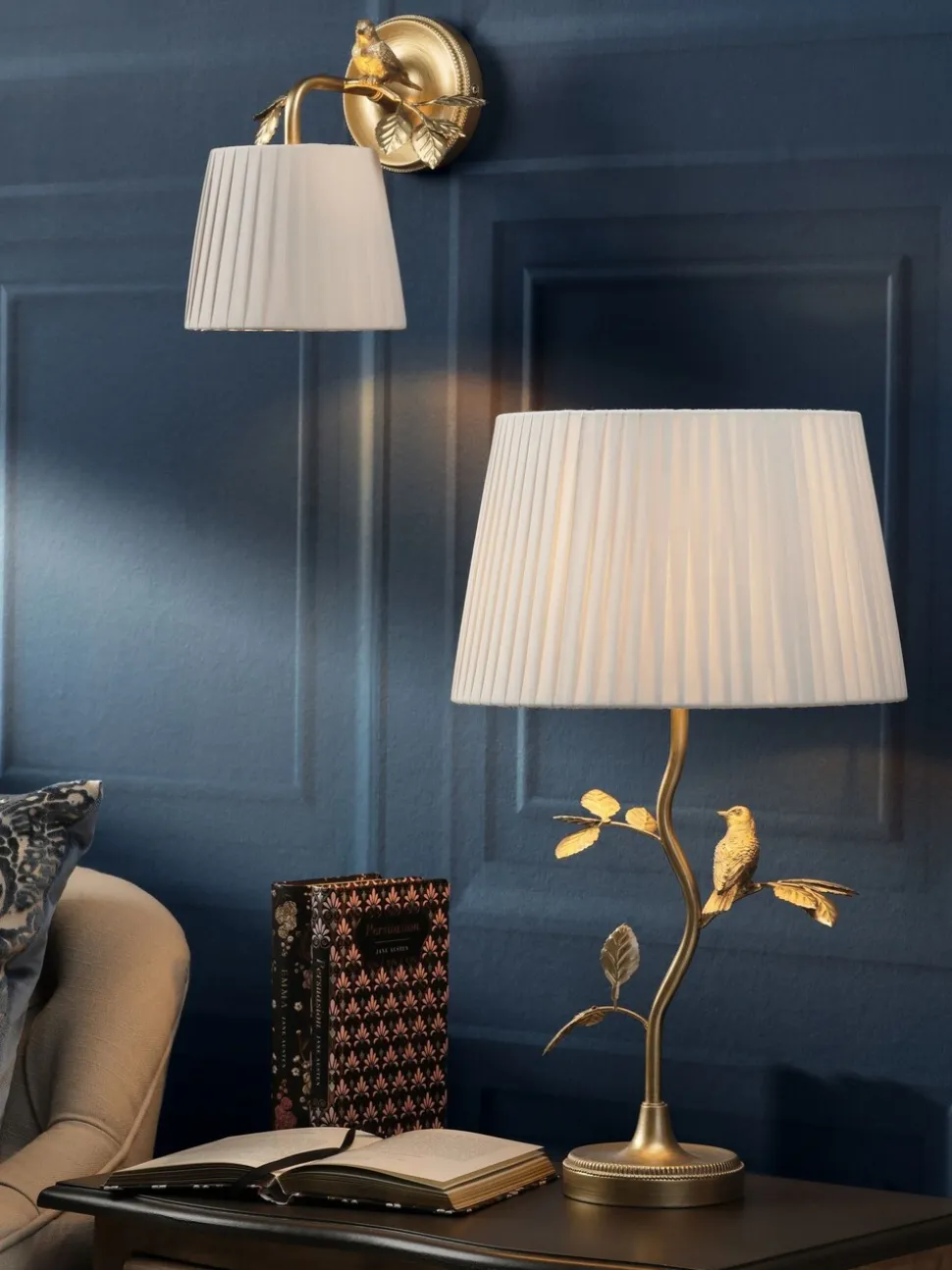 Laura Ashley Egelton 1 Wall Light