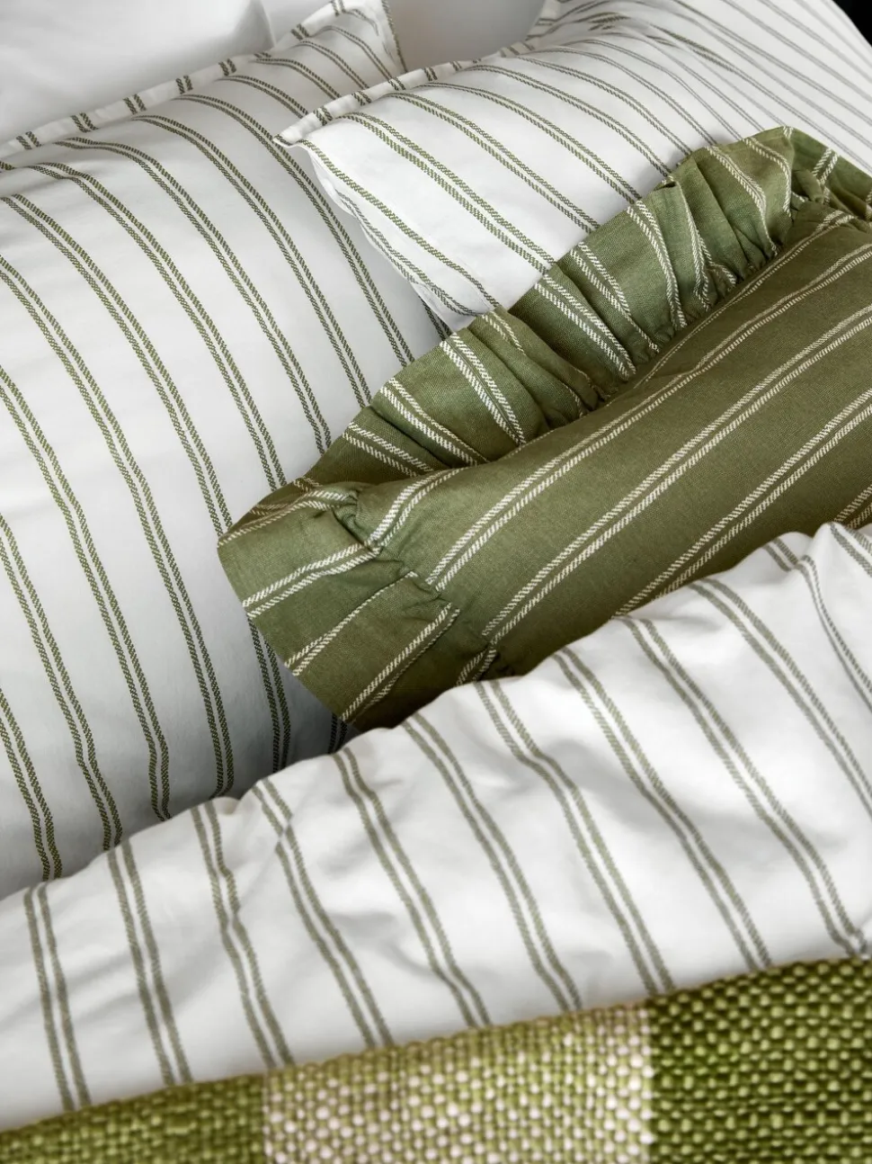 Laura Ashley Henley Stripe 100% Cotton Duvet Cover and Pillowcase Set