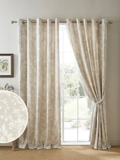 Laura Ashley Lloyd ringgordijnen met voering