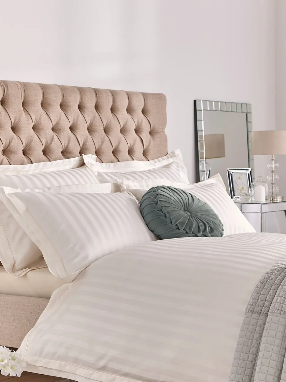 Laura Ashley Shalford set van 2 kussenslopen van 100% katoen met een draaddichtheid van 400
