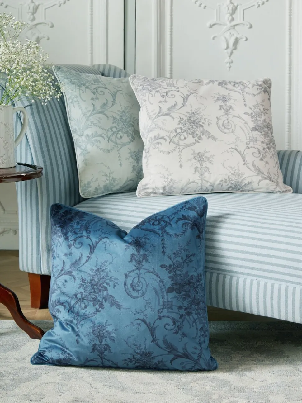 Laura Ashley Tuileries kussen