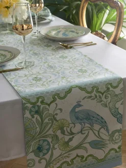 Laurence Llewelyn-Bowen Palm Print Court tafelloper van 100% katoen