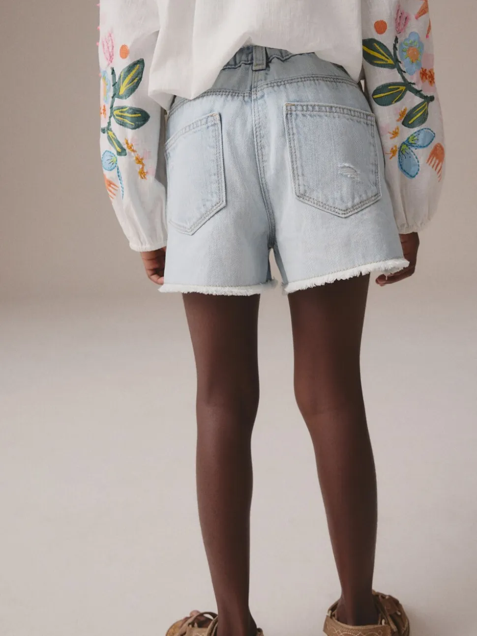 Lichtblauw - 100% katoenen shorts met gerafelde rand (3-16jr)