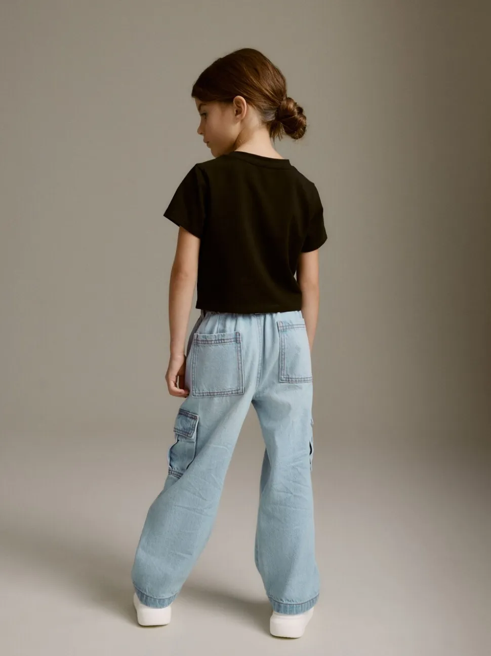 Lichtblauwe denim - Cargojeans met wijde pijpen (3-16 jr)