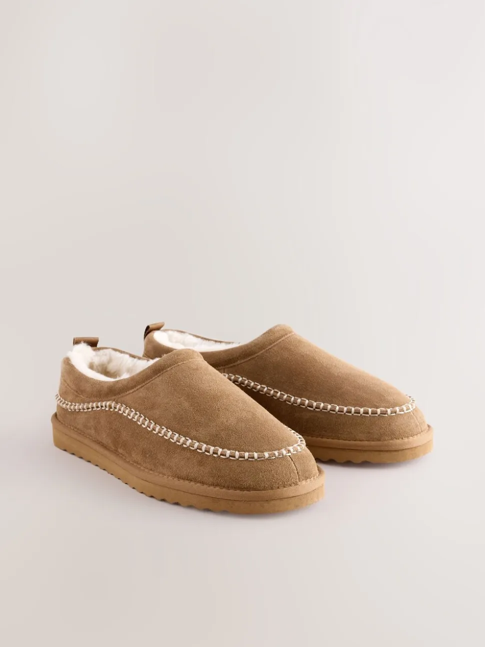 Lichtbruin - Signature Suede Stitch Detail Slippers