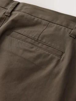 Lichtbruin - Standaard toelopende pasvorm - Stretchy chino