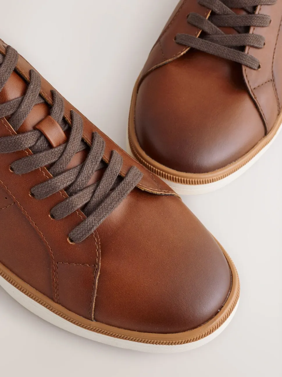 Lichtbruin - Wedged Smart Casual Longline Trainers