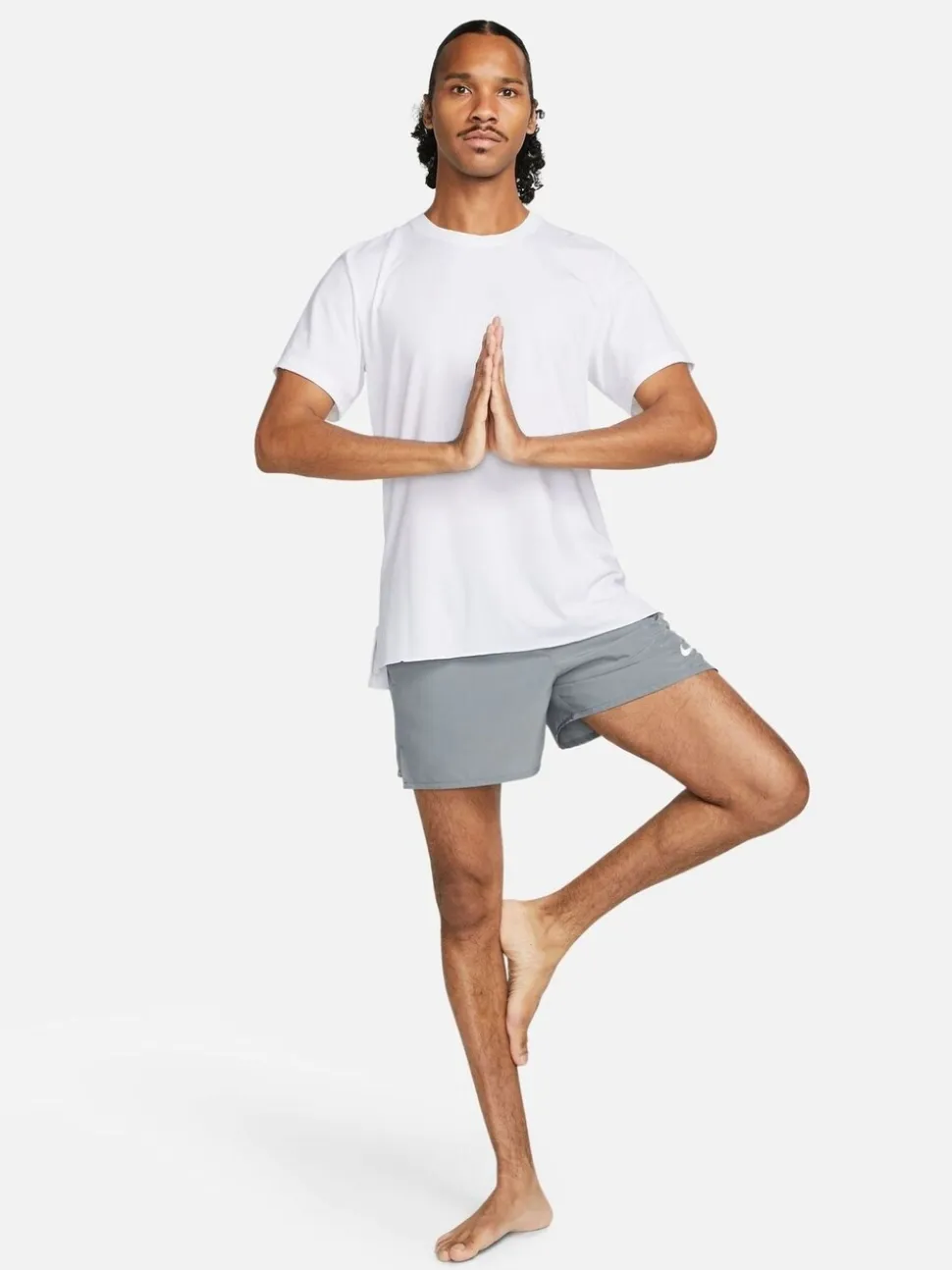 Lichtgrijs - Nike Dri-FIT Challenger 5 Inch hardloopshorts met slipvoering