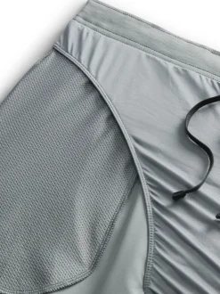 Lichtgrijs - Nike Dri-FIT Challenger 5 Inch hardloopshorts met slipvoering