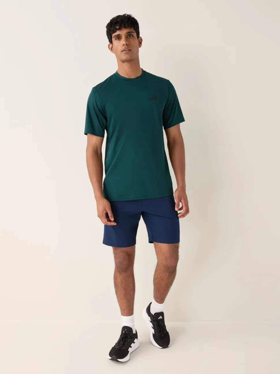 Lichtgroen - adidas Train Essentials trainingsshirt