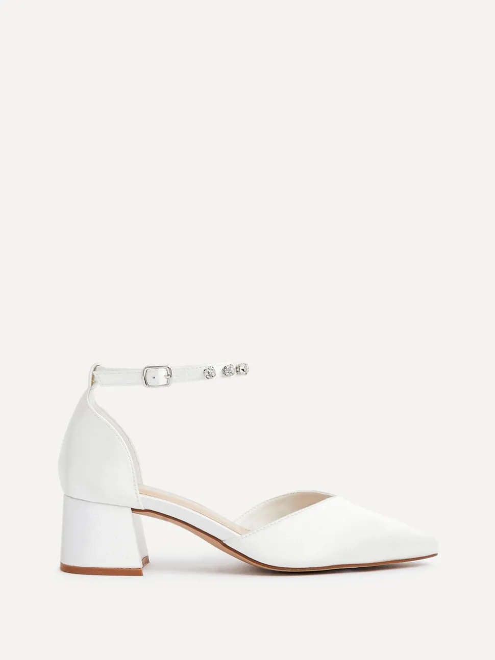 Linzi Bridal Jordanna pumps met lage blokhak en versierd enkelbandje