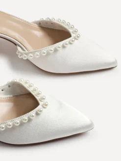 Linzi Swan Court Heels With Pearl Details