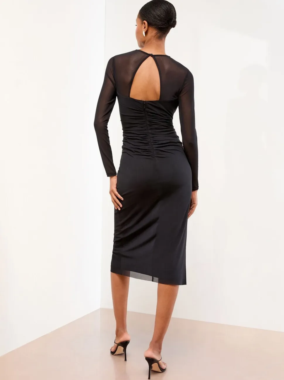 Lipsy bodycon midi-jurk van mesh met lange mouwen en versierde rand