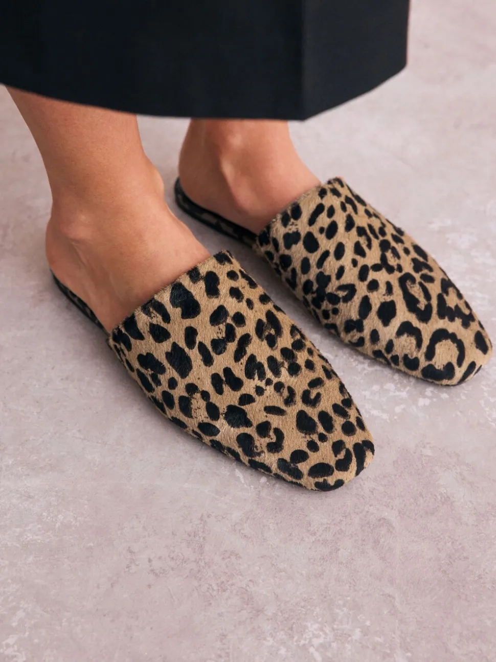 Luipaard - Forever Comfort® muiltjes met hoge uitsnijding en vierkante neus