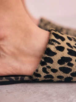 Luipaard - Forever Comfort® muiltjes met hoge uitsnijding en vierkante neus