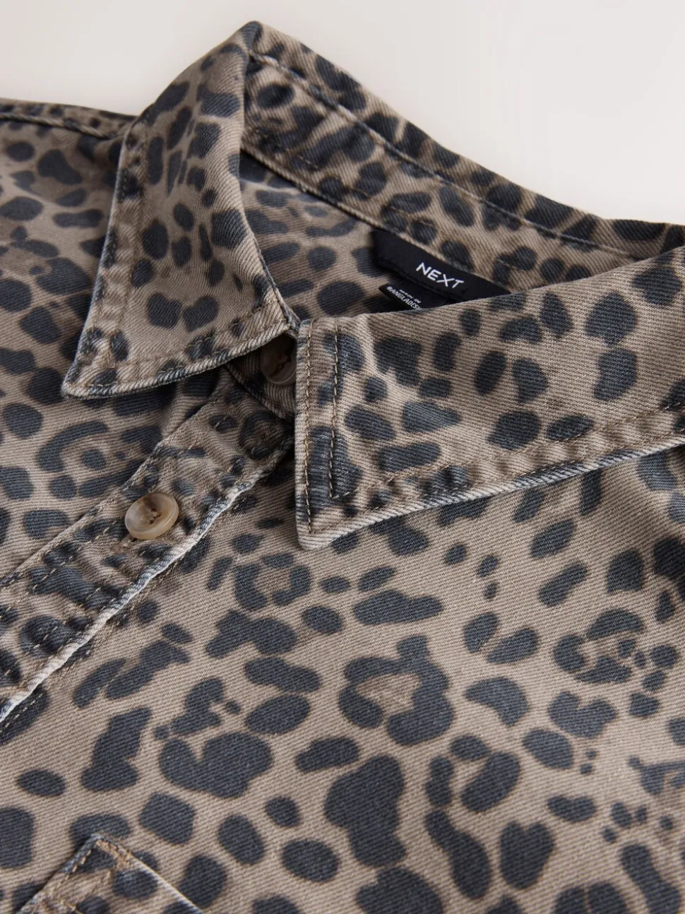 Luipaardprint - Oversized denim overhemd