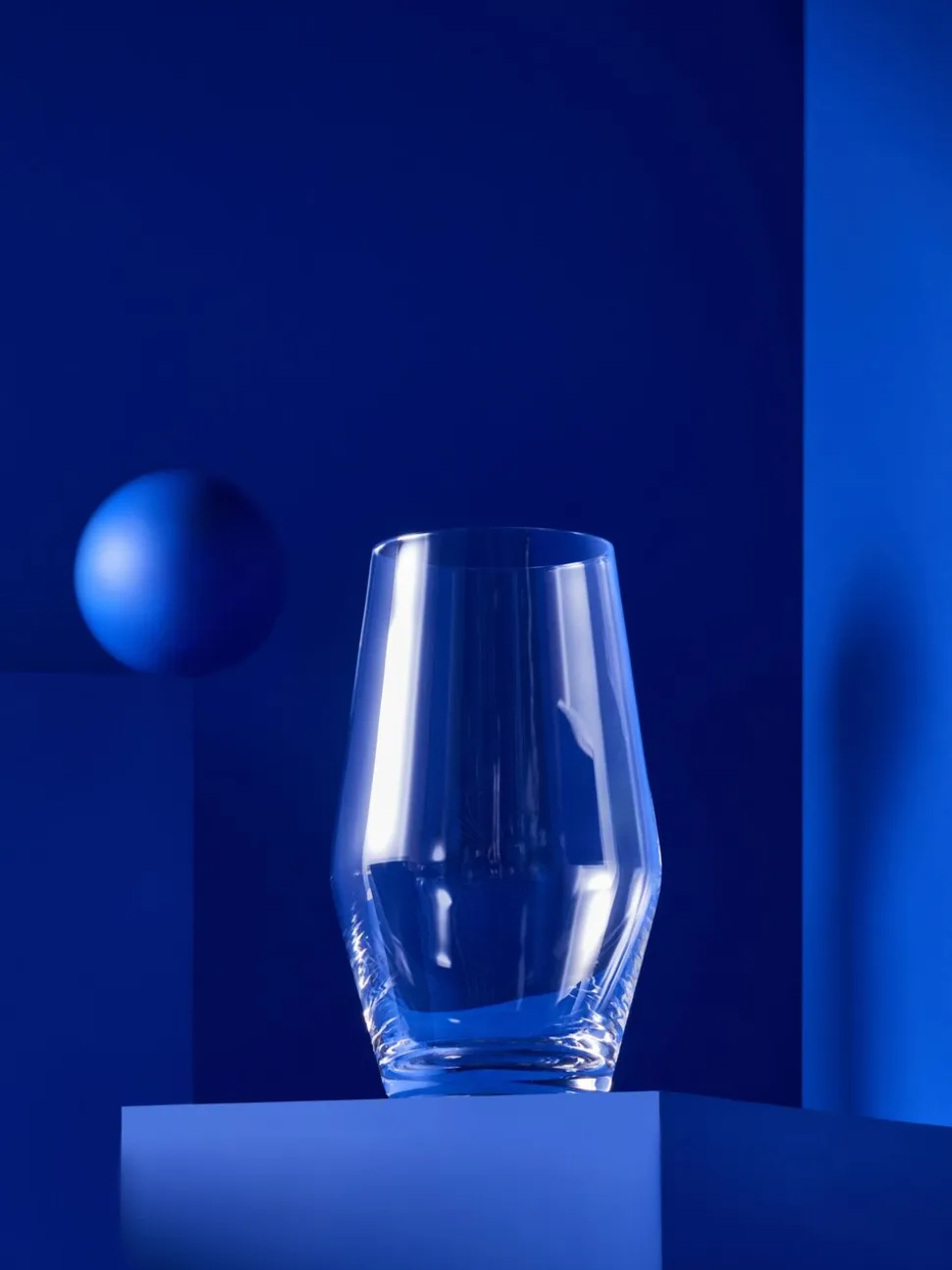 MADE.COM Velma Crystal Taps Toelopend