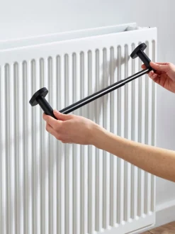 Magnetische uitschuifbare handdoekrail