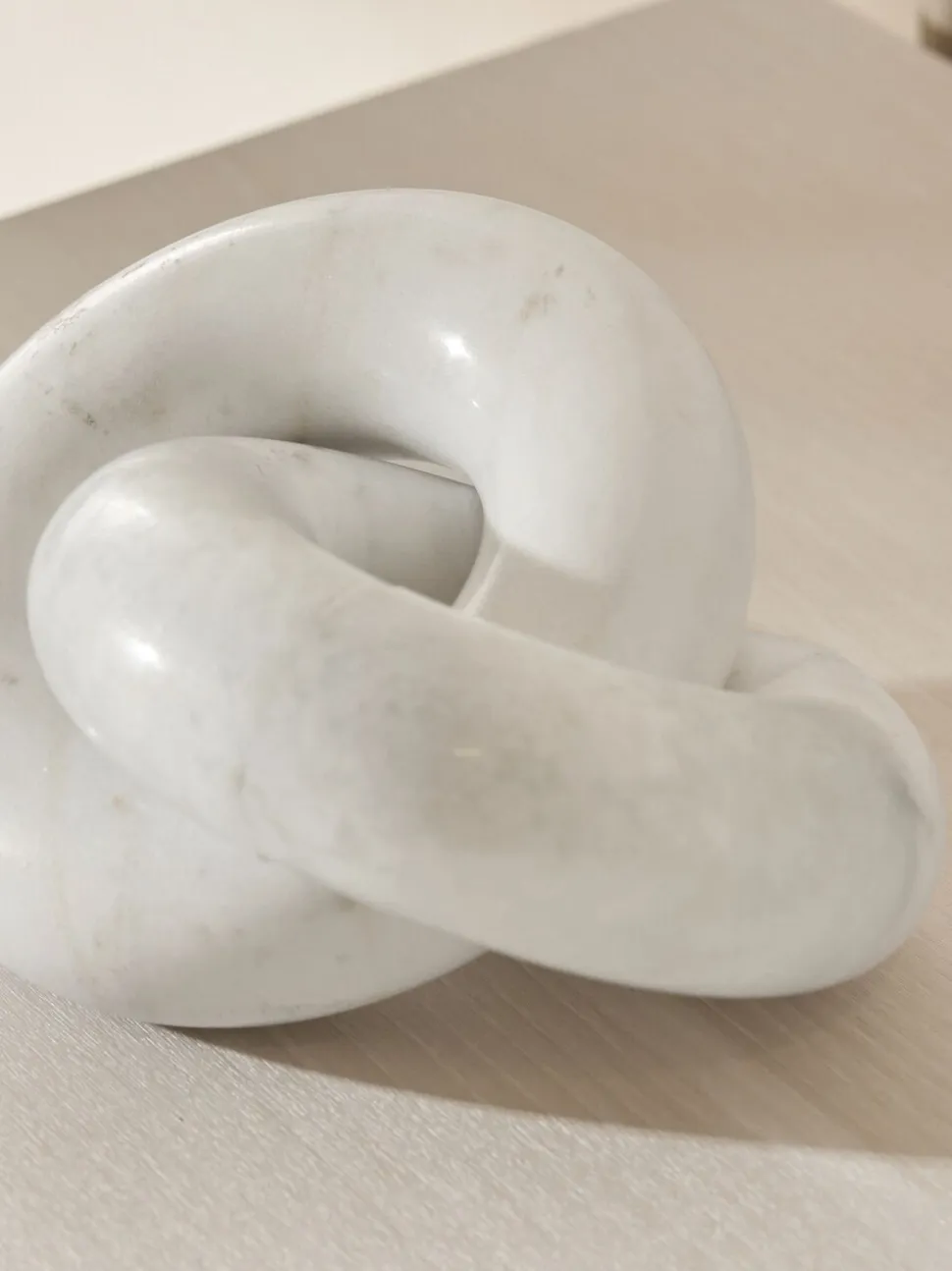 Marble Decorative Knot Ornament