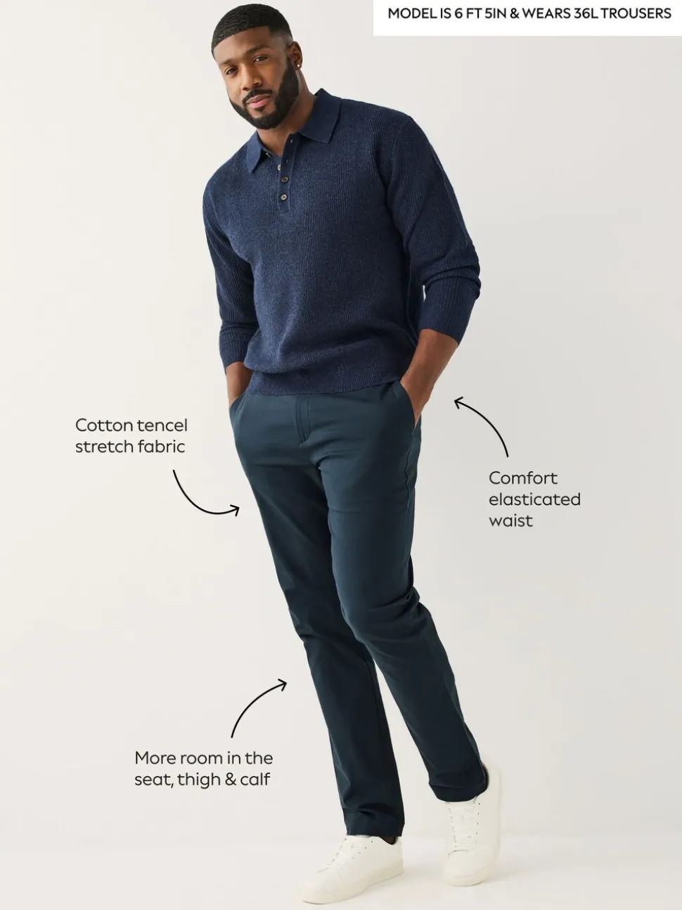 Marineblauw - Aansluitend - Slim-fit katoenen TENCEL™ lyocell blend chino's met comfortabele tailleband.